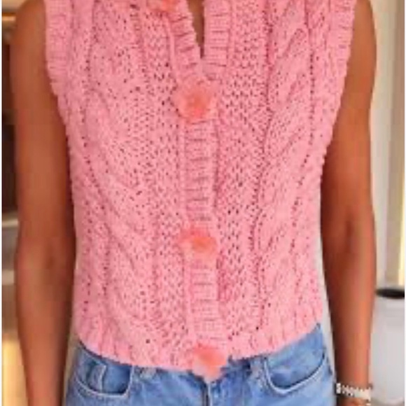 Blogger Fave!  Zara Pink Flower Snap Button Knit Vest Top Floral - Picture 8 of 12